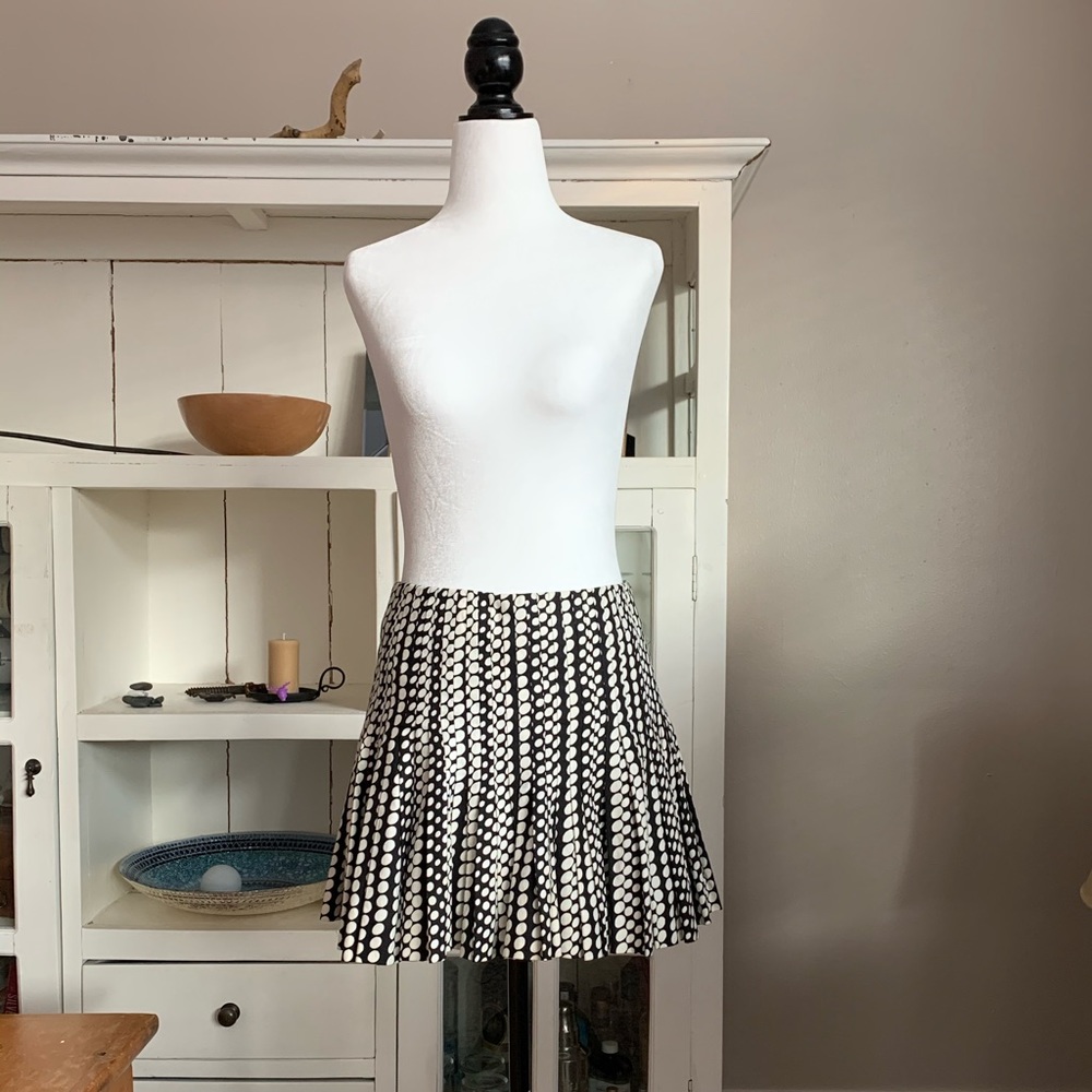 Club Monaco Polka Dot Pleated Flare Skirt - Picture 3 of 4